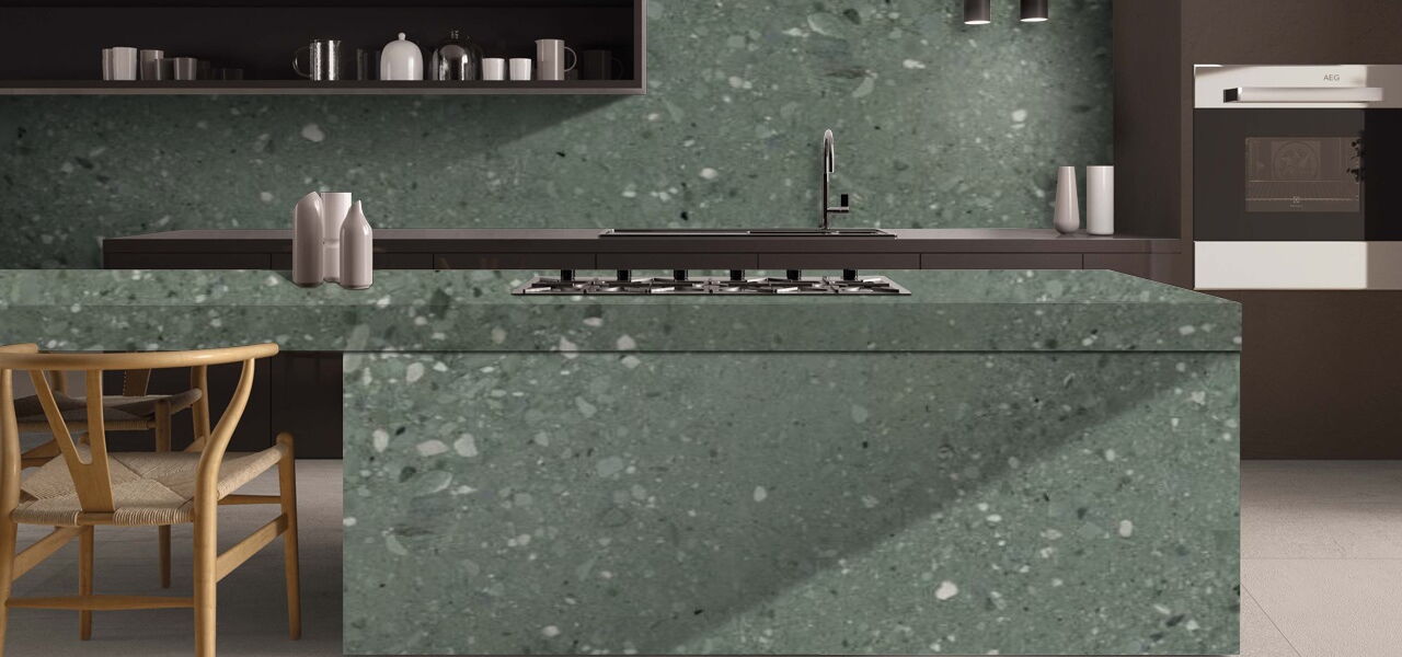grüner Naturstein in der Küche Verde Salvan