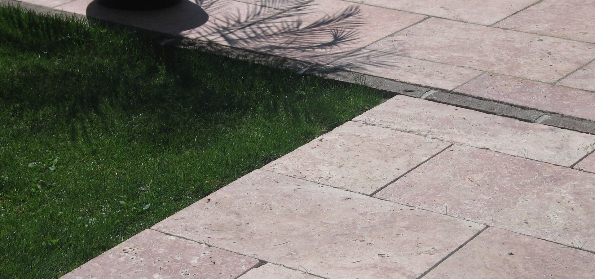 Natursteinplatten für den Außenbereich Travertin Red