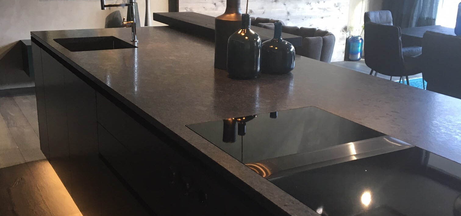 Naturstein steel grey Küchenbekleidung