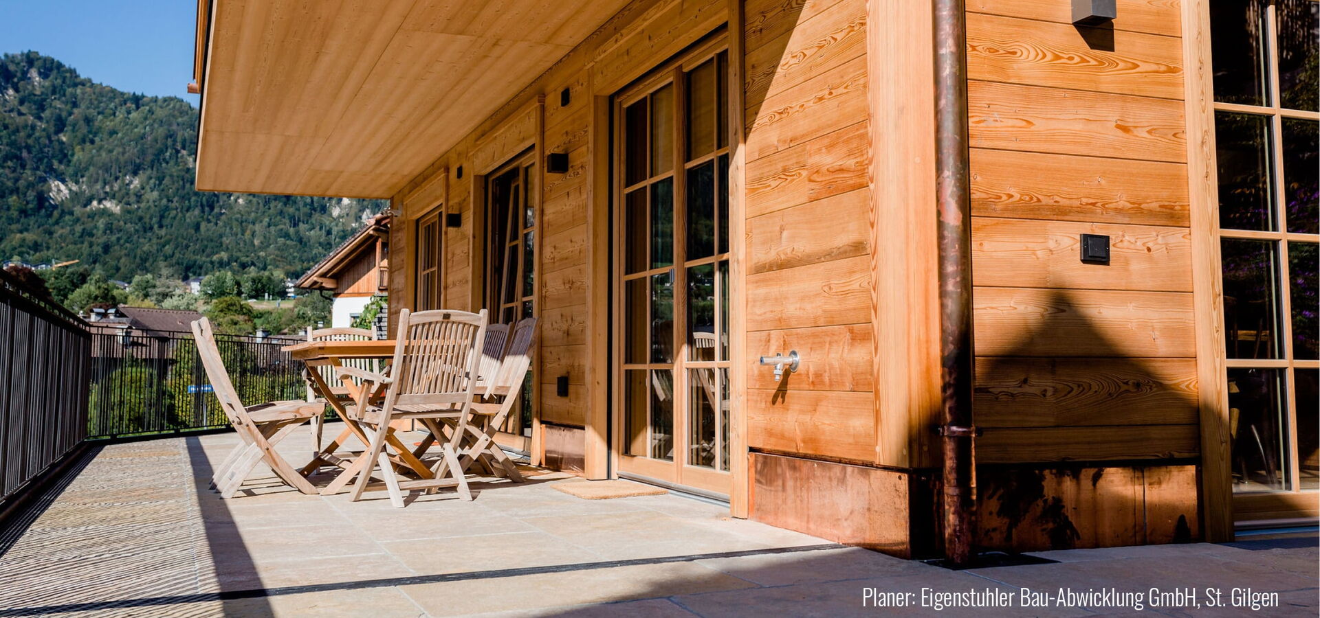 Kota Antik getrommelt im Außenbereich
