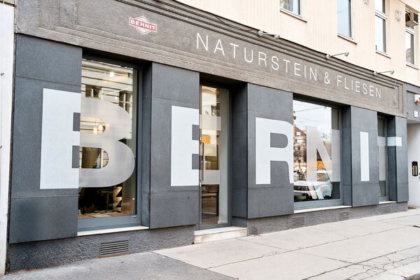 Servitenviertel Wien Naturstein Geschäft