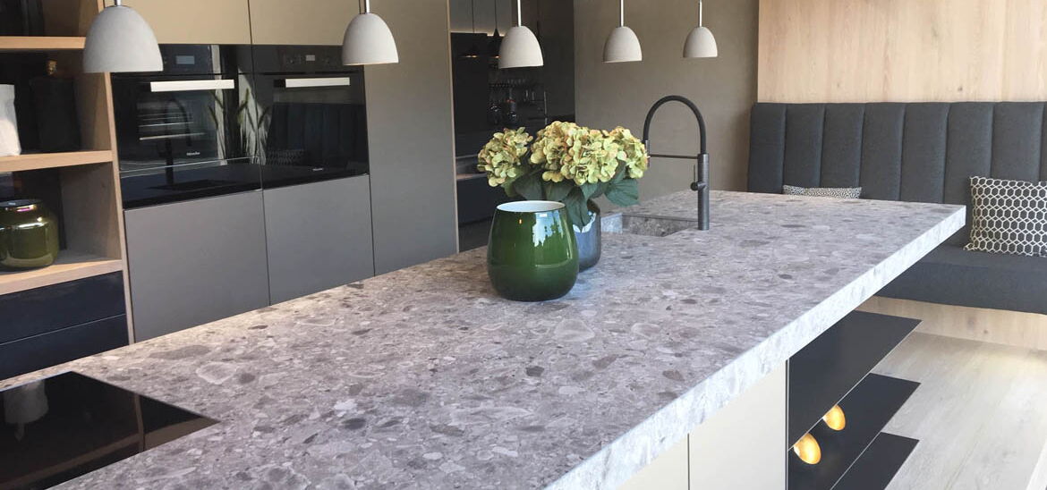 Feinsteinzeug Küchenplatte kone mix