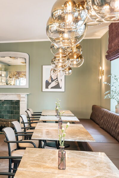 Emperador satiniert Tischplatten beige