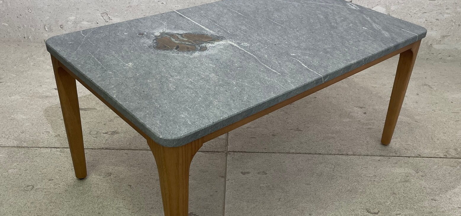 Natursteintisch Atlantis grau