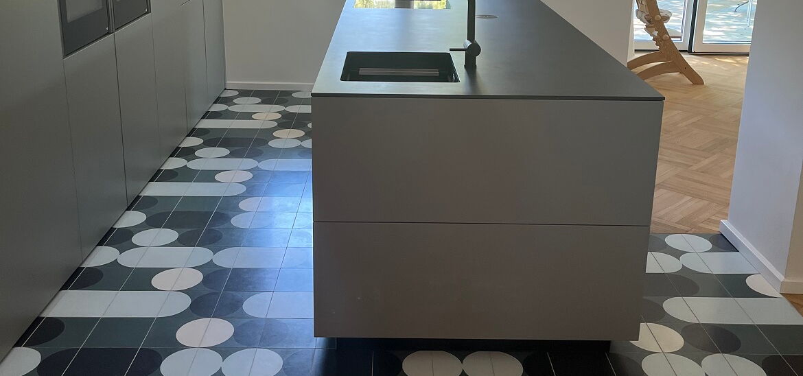 Zementfliese Design India Mahdavi