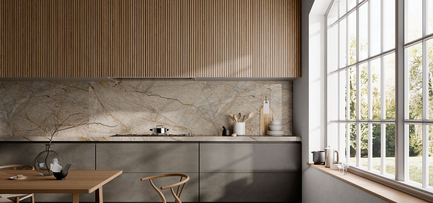 Wandverkleidung für den Küchenbereich Holzoptik cannè honeyblack